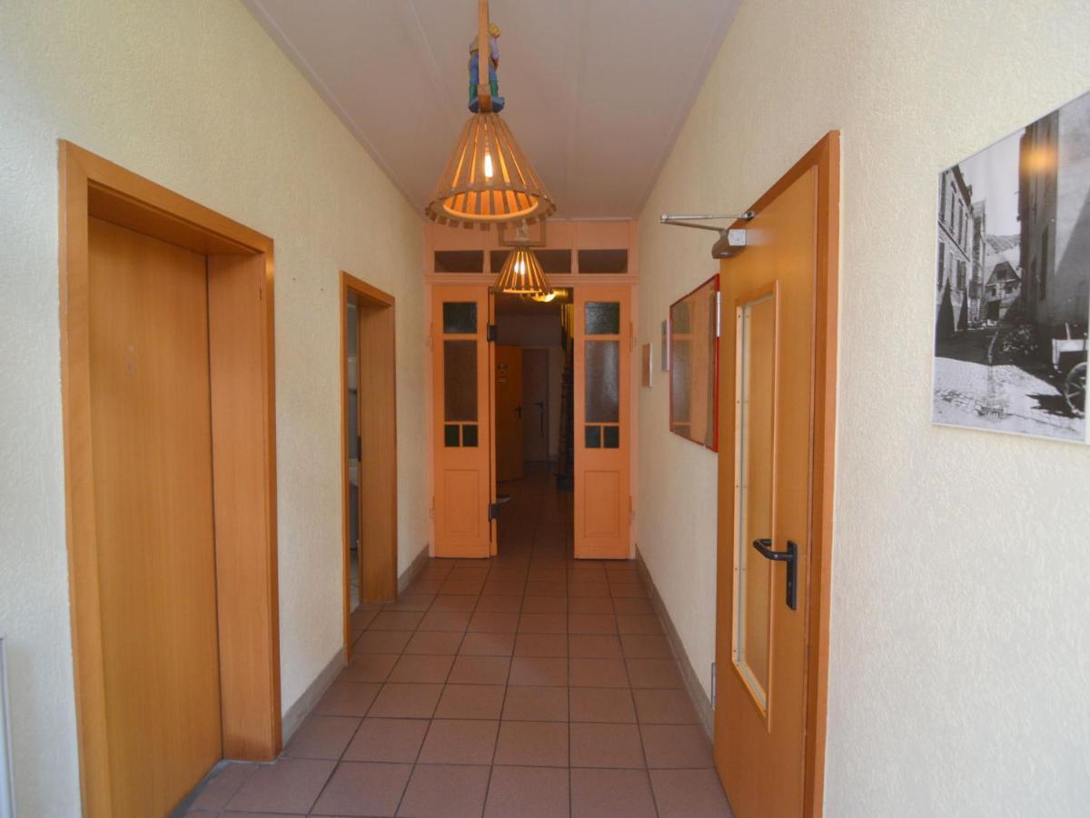 Classy Holiday Home In Uerzig Near Forest Стая снимка